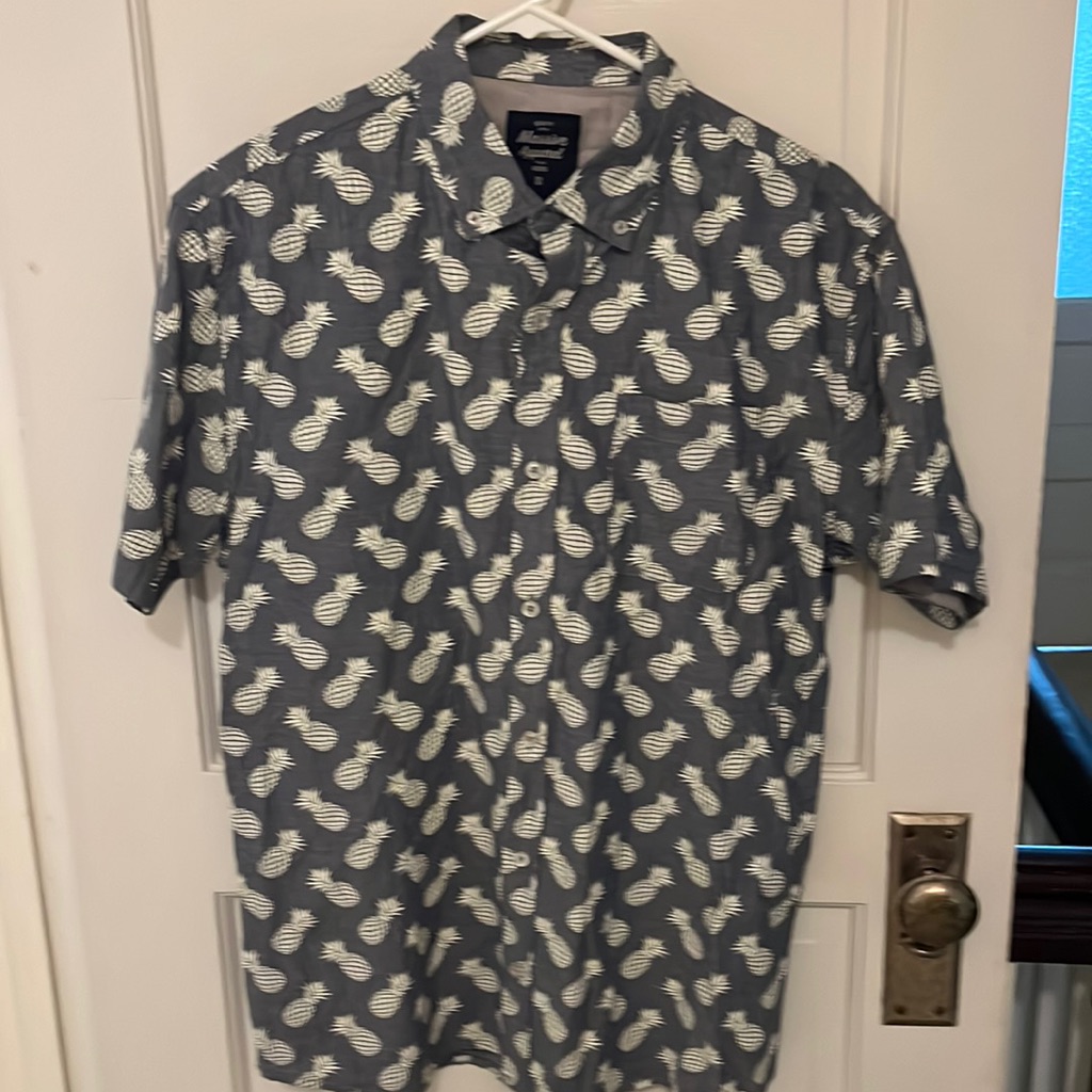Pineapple Pattern Shirt